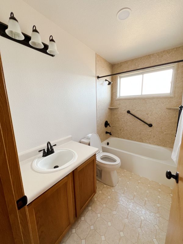 Top Bathroom Remodeling Companies in Strongsville, OH